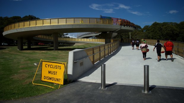 The Albert "Tibby" Cotter Bridge over Anzac Parade at Moore Park.