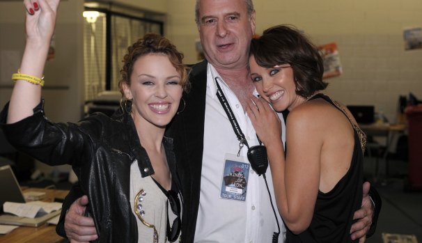 Michael Gudinski with Kylie and Dannii Minogue at Melbourne’s Sound Relief bushfire benefit concert in 2009.