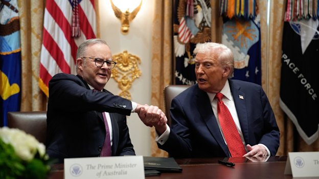 US President Donald Trump and Australian Prime Minister Anthony Albanese in October. Scaramucci says Albanese “played the game well” with Trump.