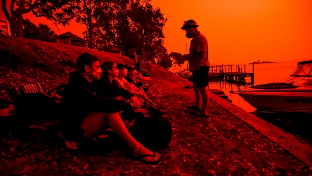 The sky turns red in Mallacoota on January 3.