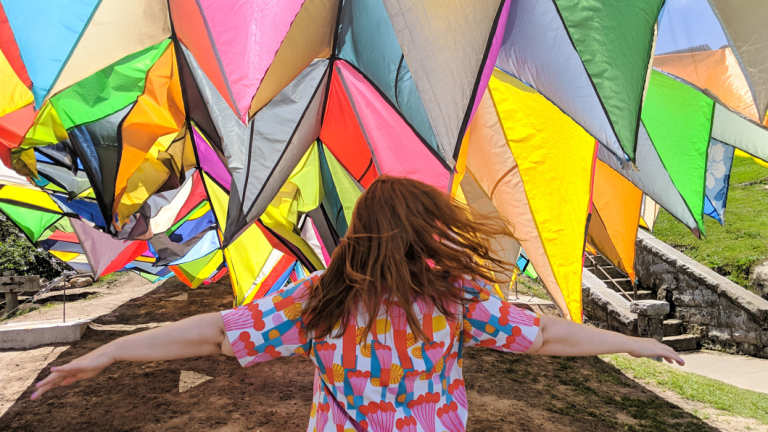 I'm flying! Be sure to interact with your environment. 