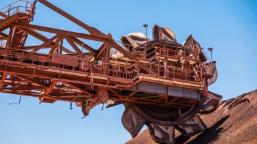 El gigante minero BHP ha establecido objetivos p&uacute;blicos ambiciosos para que sus clientes reduzcan sus emisiones de efecto invernadero.