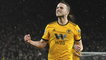 United's top-four hopes dealt a blow in EPL, Fulham relegated