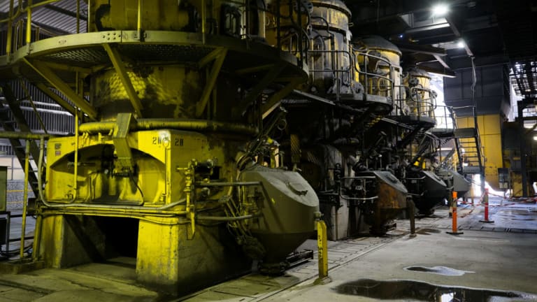 Coal-fired plants are going to shut sooner than many of its boosters expect, a new report argues.