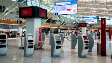Qantas will move to an almost entirely self-service operation.