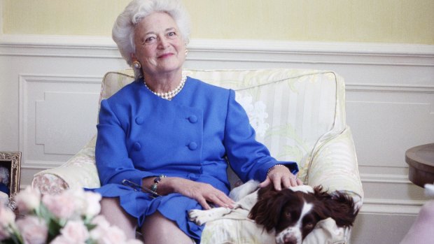 Barbara bush pearl clearance necklace