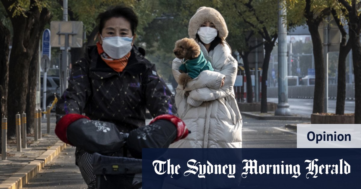 Couch Guy a West Elm Caleb dentro de la creación de un villano de