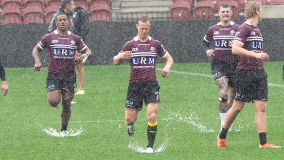 Cherry-Evans trains at a sodden Brookvale Oval.
