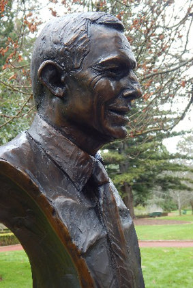 The bust of Tony Abbott that was vandalised last night in Ballarat.