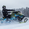 How it should look – snowmobiling in fresh snow.