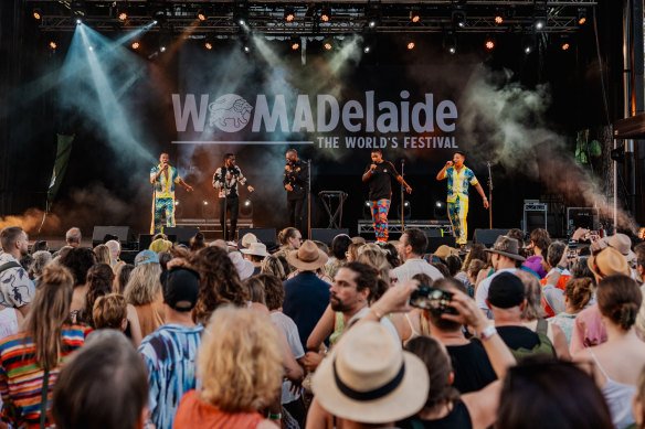 Fans push through high temperatures to enjoy WOMADAdelaide this year.