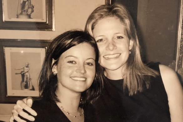 Catinella and Pitt at Pitt’s 21st.  They both ended up working in fashion, and marrying Pisces called Jules and Giulio.