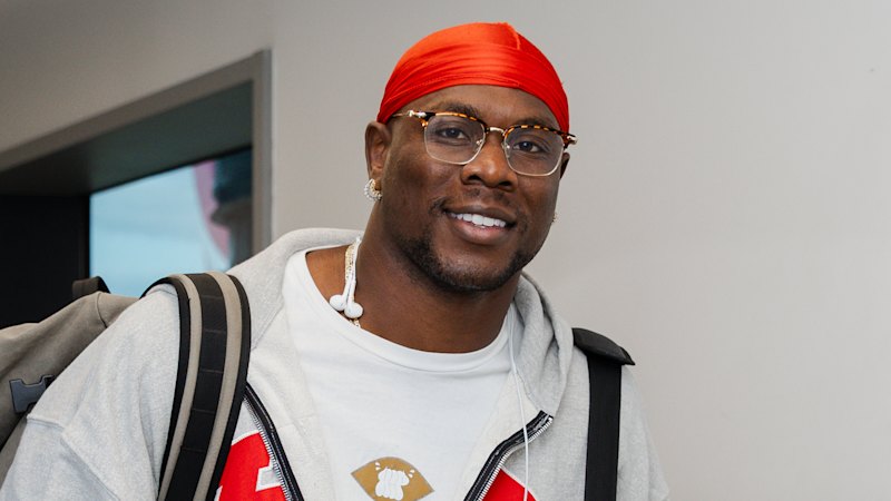 NFL stars land in Melbourne with a week to prepare for MCG clash