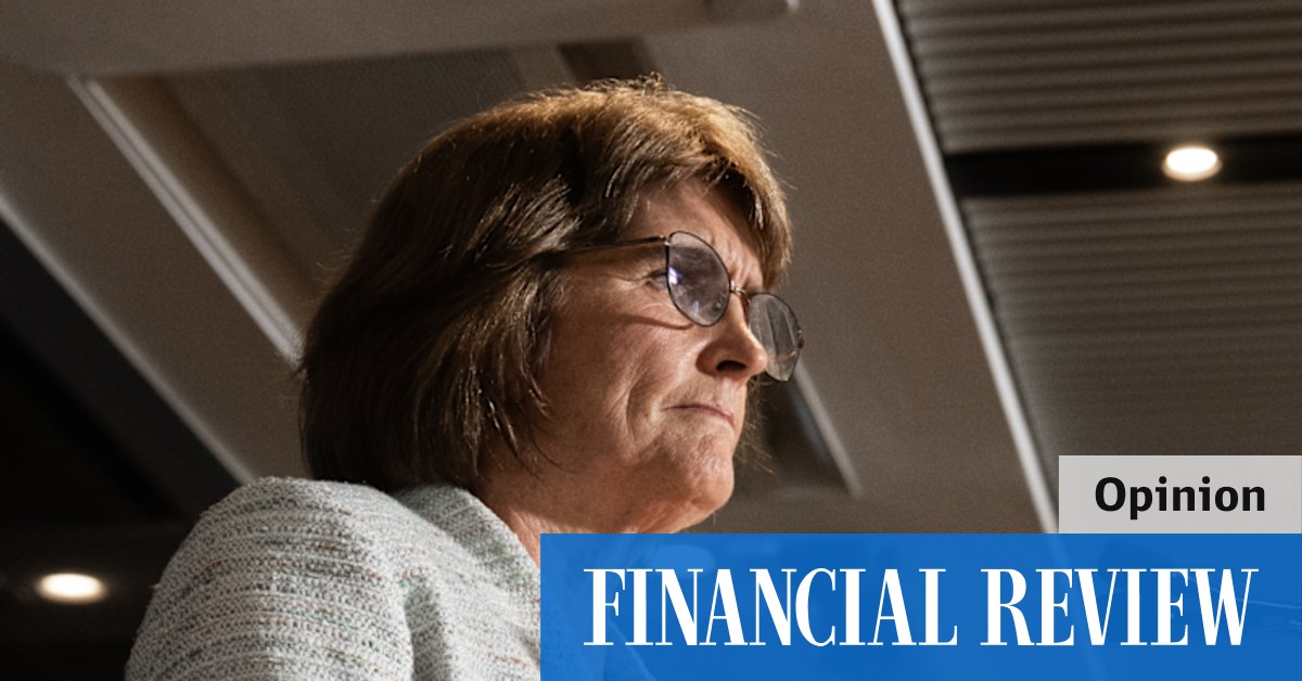 Politicians must cut spending to avoid interest rate increases