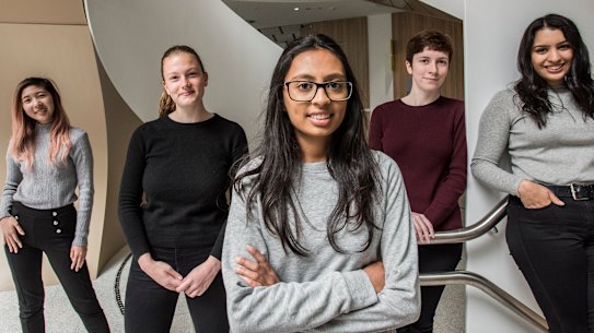 UTS is offering female high school graduates bonus points to study the course, meaning they'll be able to achieve a lower entrance score than their male counterparts.