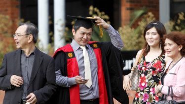 Chinese students are the biggest group of foreign students in Australian universities.