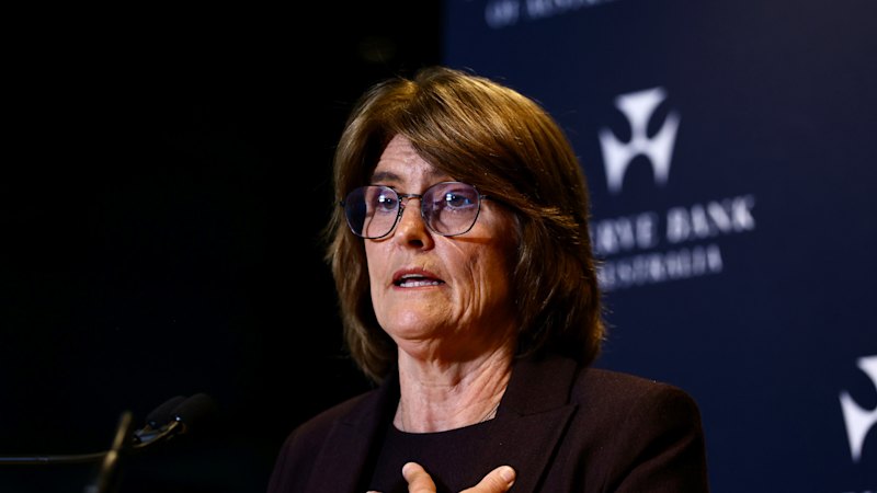 Australia news LIVE: Bullock blames domestic spending for rate hike, inflation as government insists global factors to blame; No explosives found inside vans searched in UK terror probe