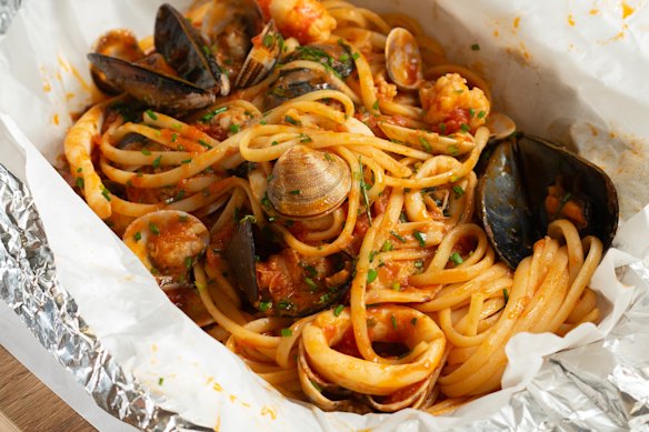 Linguine al cartoccio, served in foil.