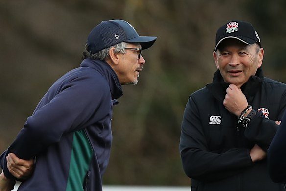 Eddie Jones talks to Les Kiss in 2019 when the pair were coaching in England.