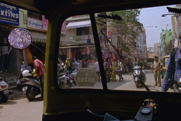 A scene in the film The Grand Bizarre, set in India and directed by Jodie Mack.