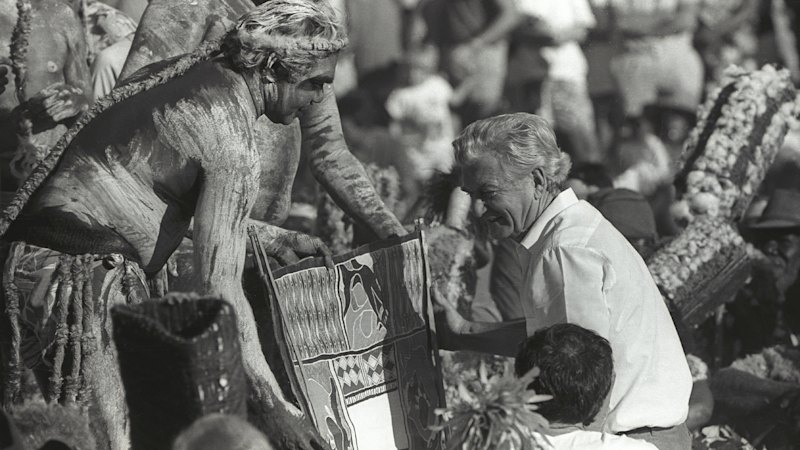 The ghost of Bob Hawke supports Pauline Hanson? I saw first-hand how wrong that notion is