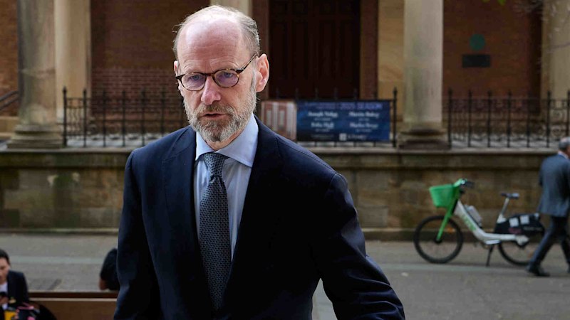 Former ANZ boss sues bank after losing $13.5 million in bonuses