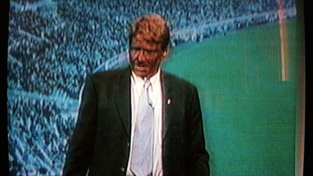 Sam Newman in blackface after Nicky Winmar didn't appear on The Footy Show in 1999.