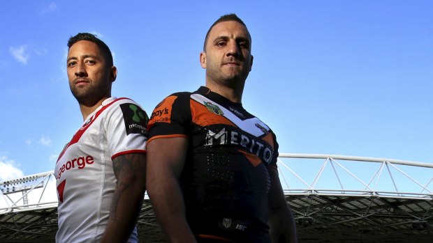 Sparring partners: Benji Marshall and Robbie Farah as foes when Marshall was playing for the Dragons.