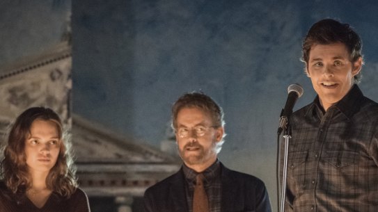 Odessa Young, Greg Kinnear and James Marsden in The Stand.