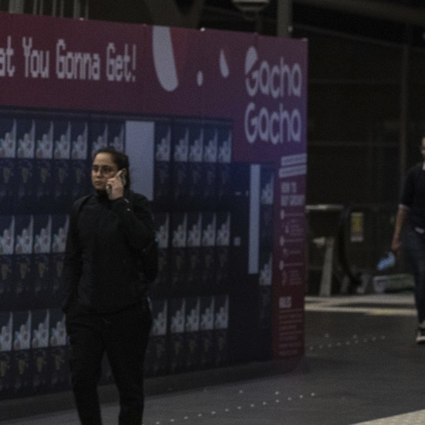 Hoarding wraps around unoccupied tenancies at Southern Cross Station.