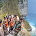 A 29-year-old Australian woman has died after falling 80 metres at Nusa Penida.