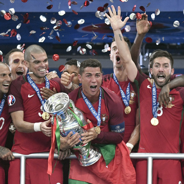 Football GIFs: Cristiano Ronaldo's Triumphant Trio Against Sweden In  World-Cup Play-Off