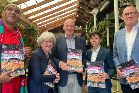 Dr Lawrence with Ballardong Noongar artist Desmond Blurton, Climate Councillor Greg Bourne, Professor Sophia Nimphius and inaugural Fremantle Dockers football manager Gerard McNeill at the launch of the new plan for arts and sports institutions to break free from fossil fuel companies.
