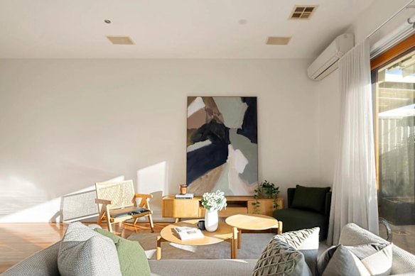 The light-filled entertaining area was one of the modern additions that made the most of the home’s art deco bones.