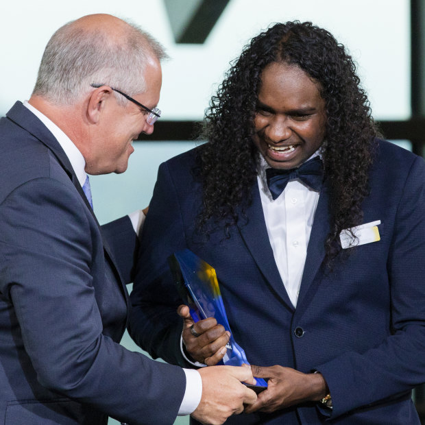 Danzal Baker receives his Young Australian of the Year award from Prime Minister Scott Morrison.
