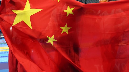 Two Chinese swimmers tested positive to a banned drug, but it was blamed on burgers. 