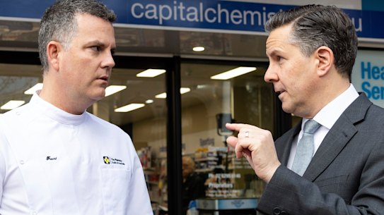 Pharmacy Guild of Australia president Trent Twomey with Health Minister Mark Butler last year.