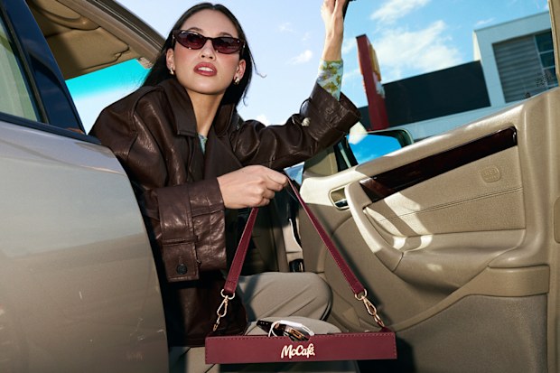 McCafe’s drinks tray bag