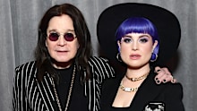 LOS ANGELES, CALIFORNIA - JANUARY 26: (L-R) Ozzy Osbourne and Kelly Osbourne attend the 62nd Annual GRAMMY Awards at STAPLES Center on January 26, 2020 in Los Angeles, California. (Photo by Emma McIntyre/Getty Images for The Recording Academy)