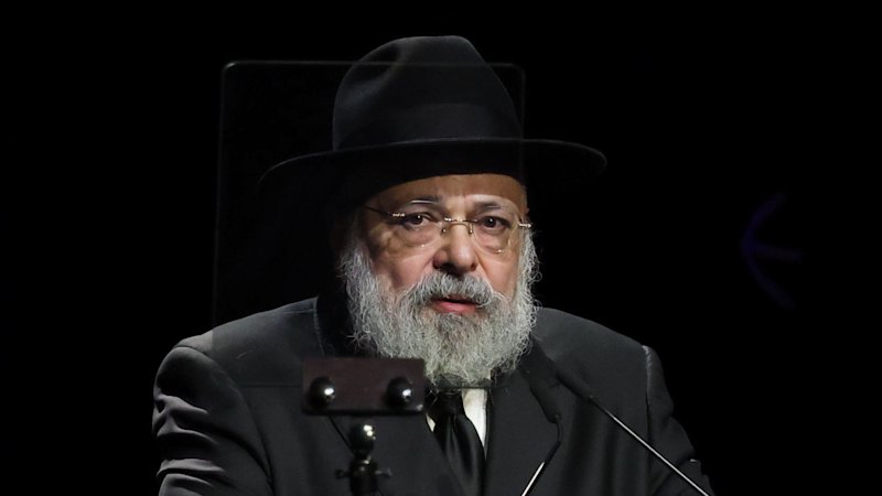 Liberals seek to extend antisemitism royal commission as Jewish groups oppose call