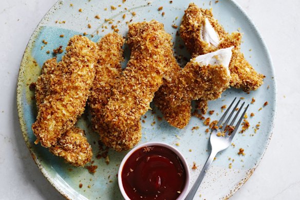 Chicken tenders with nugget sauce.