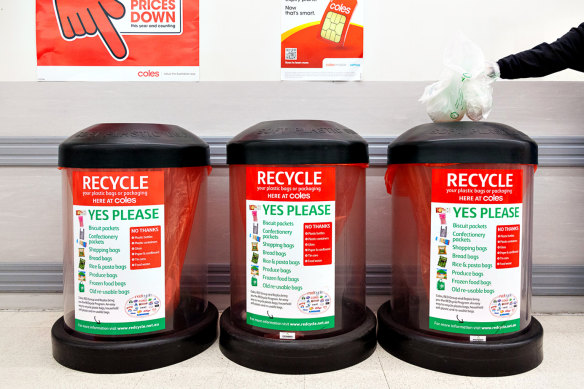 REDcycle bins were placed inside nearly 2000 Coles and Woolworths supermarkets before the program collapsed.