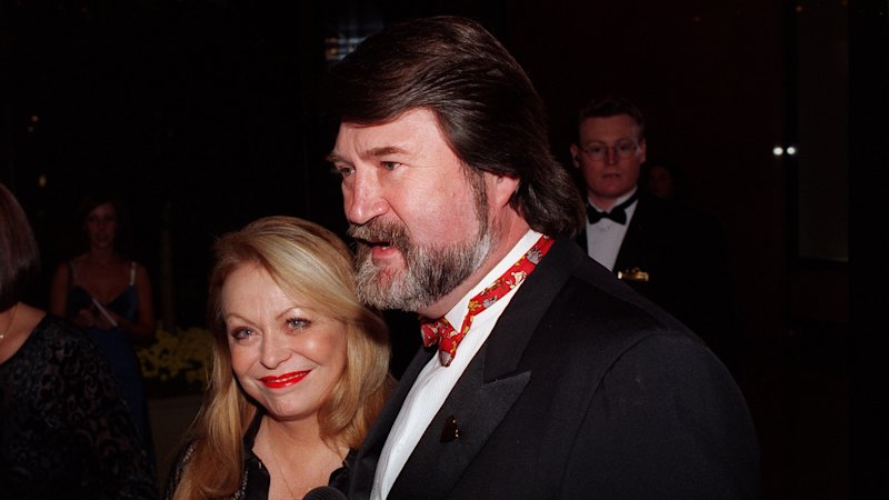 The Merry Wives of Derryn: the women who loved the brash TV journalist