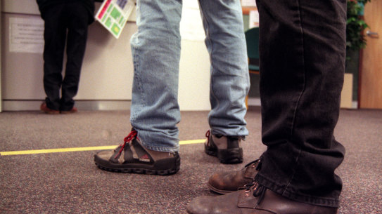 One of the major immediate risks identified in the report was damage to social cohesion due to a "lost generation" of young people whose work lives were threatened by the economic downturn and a digital divide.