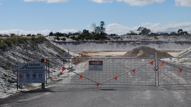 Another sand mine close to the Wellard site.
