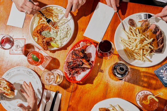 The Keys serve hot wings, steaks and pub-like meals.