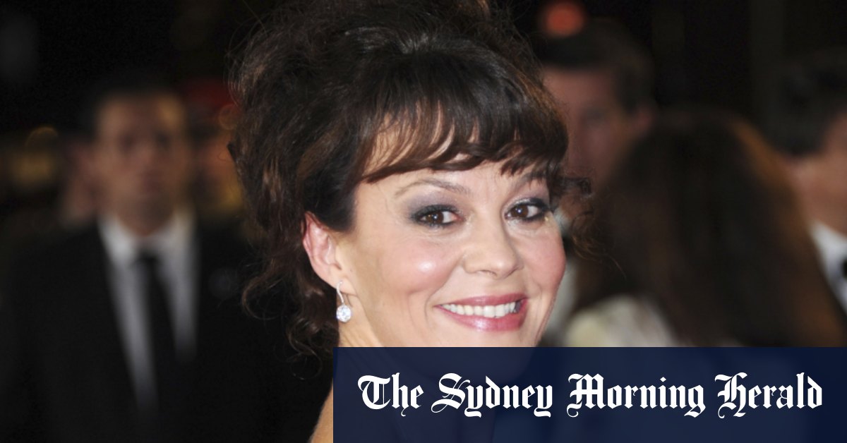 Helen Mccrory Harry Potter Character / Cheers To Helen Mccrory On Her Birthday The Leaky Cauldron Org The Leaky Cauldron Org - Helen mccrory, known for playing polly gray in peaky blinders and narcissa malfoy in the harry potter films, has died from cancer at 52.