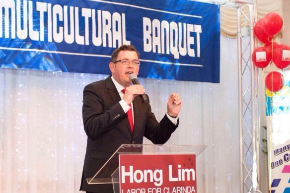 Daniel Andrews attending a “multicultural banquet”. 