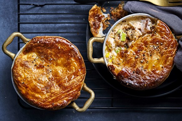 No-fuss seafood chowder pot pies. 