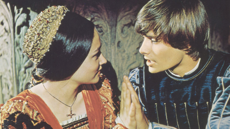 ‘Essentially pornography’: Teen stars of ‘Romeo and Juliet’ sue over nudity in 1968 film